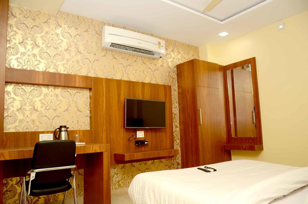Hotel Shikhar Darshan Udždžain Exteriér fotografie
