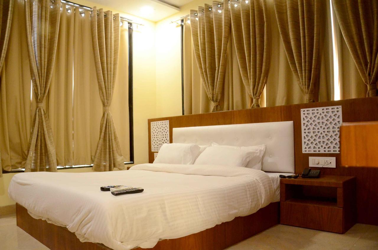 Hotel Shikhar Darshan Udždžain Exteriér fotografie